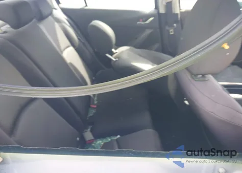 2018 Mazda Mazda3 Sport z USA, uszkodzony, nr VIN 3MZBN1U70JM167641